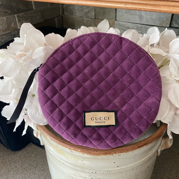 GUCCI Beauty Quilted Purple Cosmetic Pouch